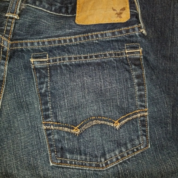 American Eagle jeans, 28x30, button fly - Picture 3 of 9